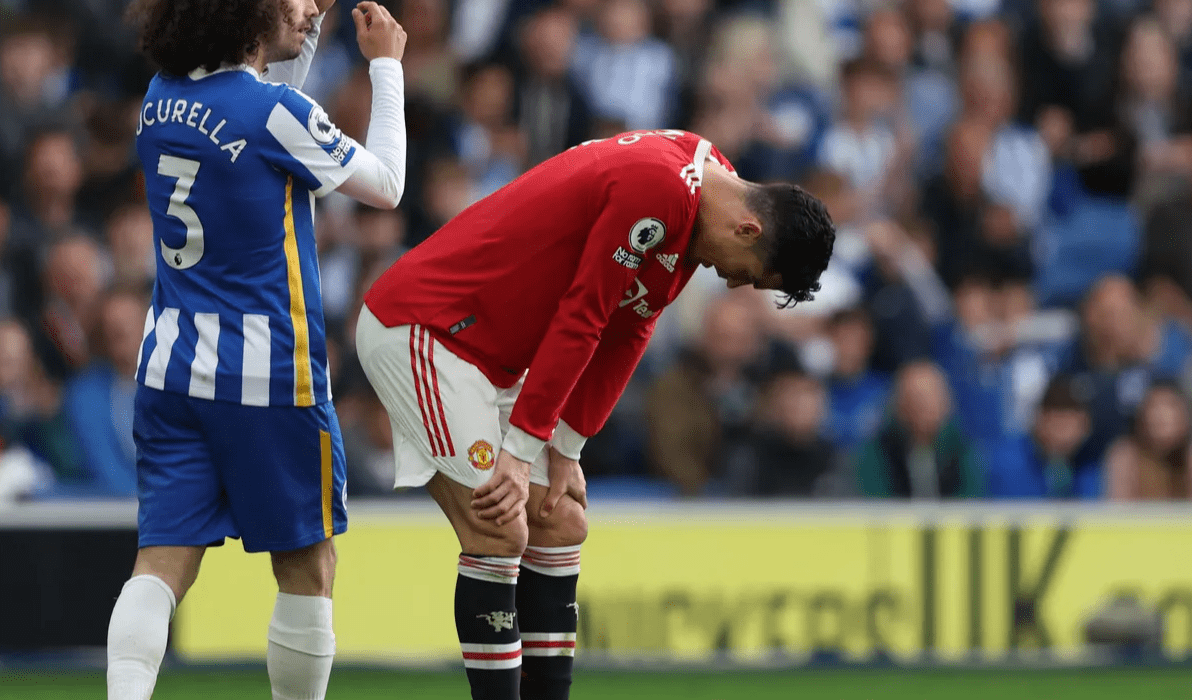 B体育体育vip注册-曼联客场遭遇大败，球迷怒火难平的简单介绍