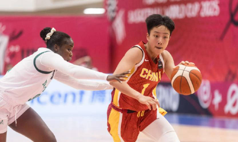 B体育体育网页版-新秀运动员崭露头角，展现出色技艺引发瞩目的简单介绍