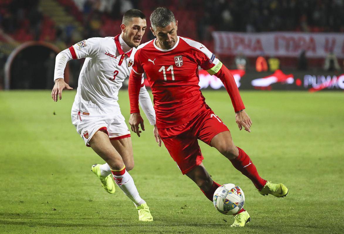 B体育体育新闻-包含激烈的欧国联赛事中各队展现出的韧劲和拼搏精神的词条