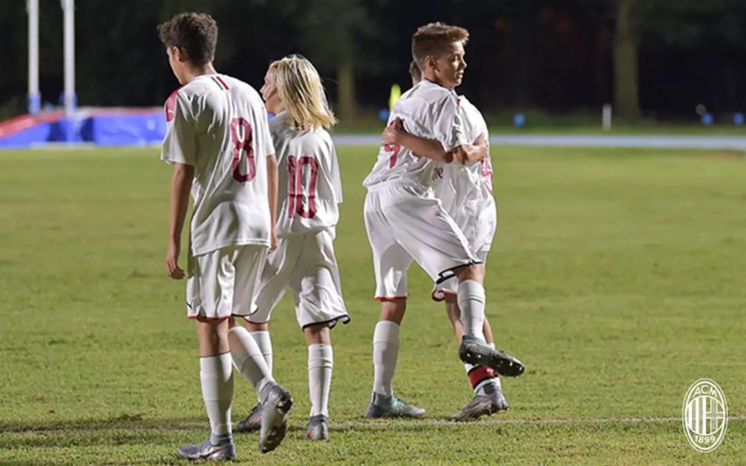 关于卡利亚里青训学员跻身一线队,助球队壮大阵容的信息 关于卡利亚里青训学员跻身一线队,助球队壮大阵容的信息