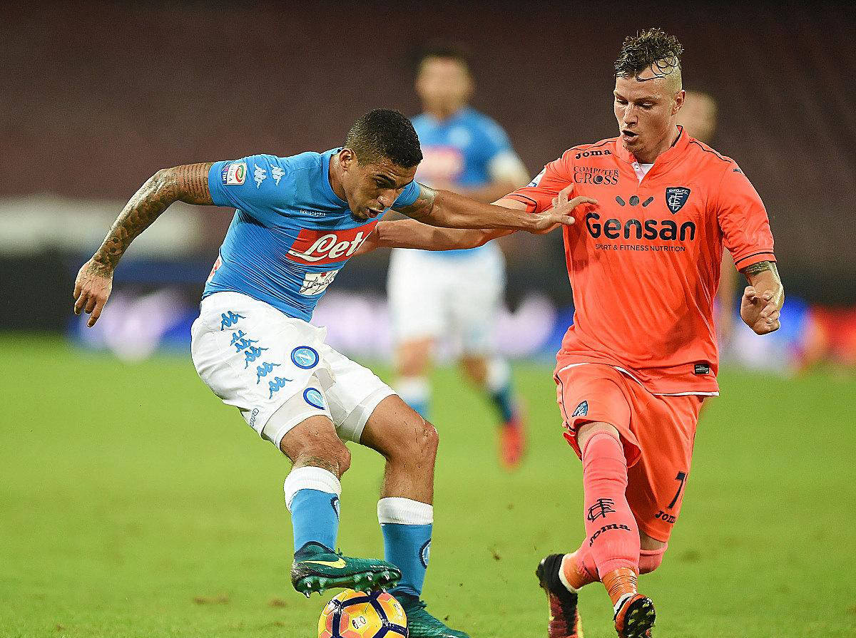 关于那不勒斯大胜取胜，引人好奇赛季表现的信息