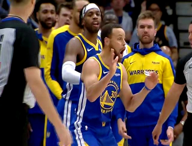 勇士大胜鹈鹕,库里砍下35分 勇士大胜鹈鹕,库里砍下35分